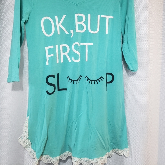 Love Peace Lounge Small Green Sleep Shirt - Picture 2 of 4